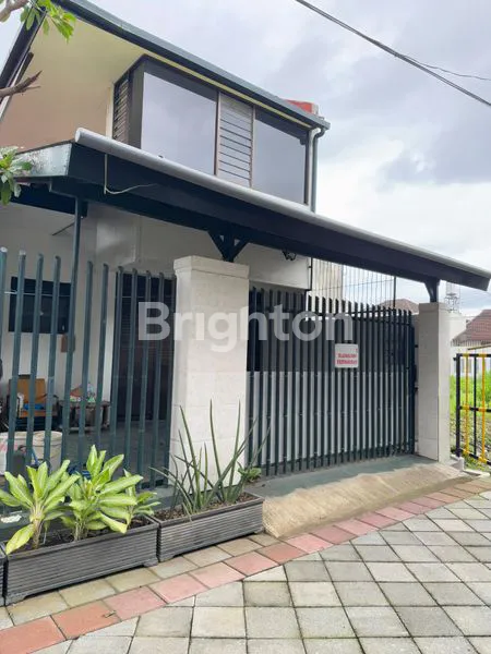 image RUMAH HOOK COCOK UNTUK KELUARGA BESAR (1)