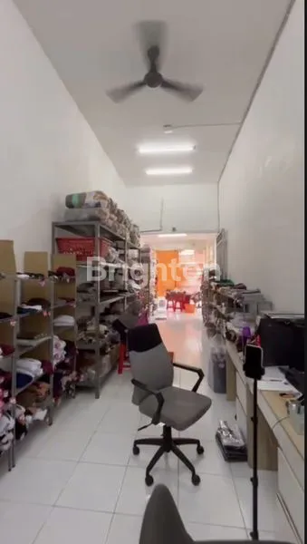 image DIJUAL RUMAH  1,5 LANTAI PONDOK TJANDRA INDAH DI JL RAMBUTAN (6)