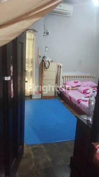 image RUMAH STRATEGIS DI KETINTANG, DEKAT KAMPUS & MALL (3)