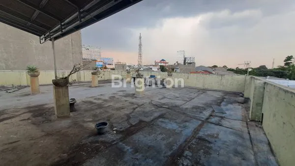 image DISEWA RUKO 2 LANTAI + ROOFTOP DI CIBINONG ( POSISI STRATEGIS ) (6)