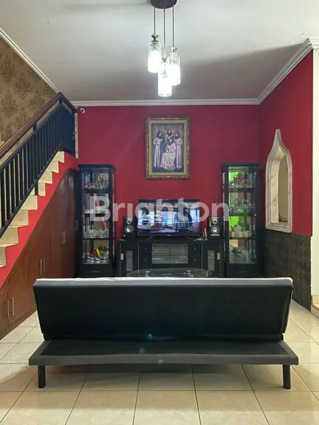 image RUMAH MEWAH 2 LANTAI DI GRAND GALAXY PARK BEKASI (3)