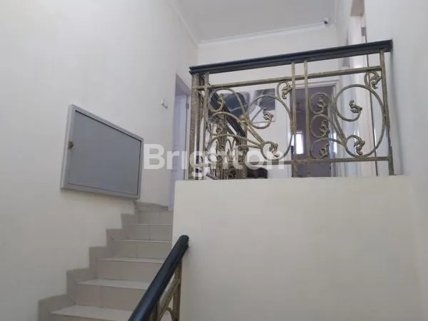 image RUMAH PIK GARDEN HOUSE HOEK 195M2 FURNISHED (4)