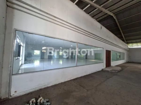 image INVESTASI STRATEGIS: GUDANG PREMIUM 3.600 M^2 DI PINGGIR JALAN RAYA CIBITUNG - SIAP PAKAI & SHM! (7)