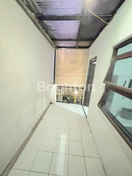 image TERTARIK USAHA KOS2AN??? INVESTASIKAN DANA ANDA DI BANGUNAN USAHA 225 M2-BARU RENOVASI 2024-11 KAMAR- HANYA 1 MENIT DARI UNJANI (5)