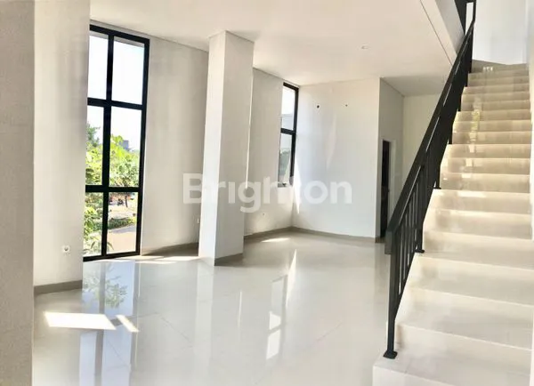 image RUKO 3 LANTAI, READY UNTUK USAHA. YC HUB - BSD CITY (2)