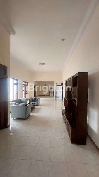 image RUMAH NYAMAN TENGAH KOTA AREA KEDAWUNG (4)