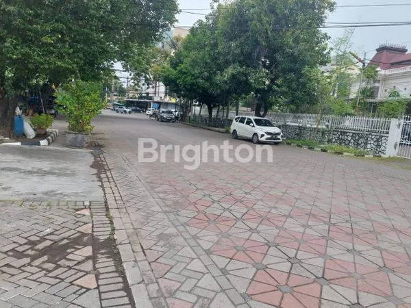 image  RESTO STRATEGIS DI TEGALSARI, LAHAN LUAS 1.200M² MUAT 20 MOBIL  (3)