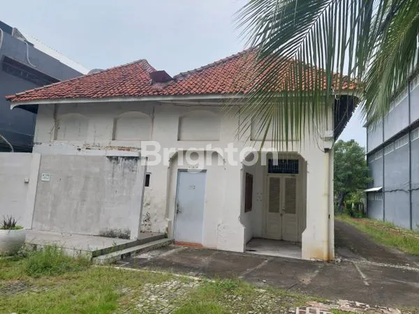 image  RESTO STRATEGIS DI TEGALSARI, LAHAN LUAS 1.200M² MUAT 20 MOBIL  (2)