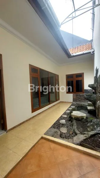 image RUMAH NYAMAN TENGAH KOTA AREA KEDAWUNG (2)