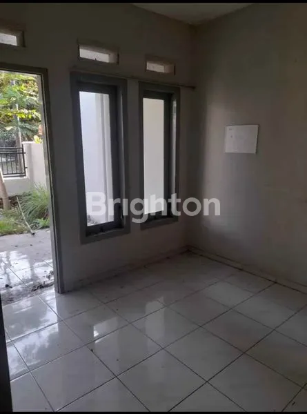 image RUMAH SIAP HUNI 3KT DI SAWOJAJAR, LT 135M² (2)