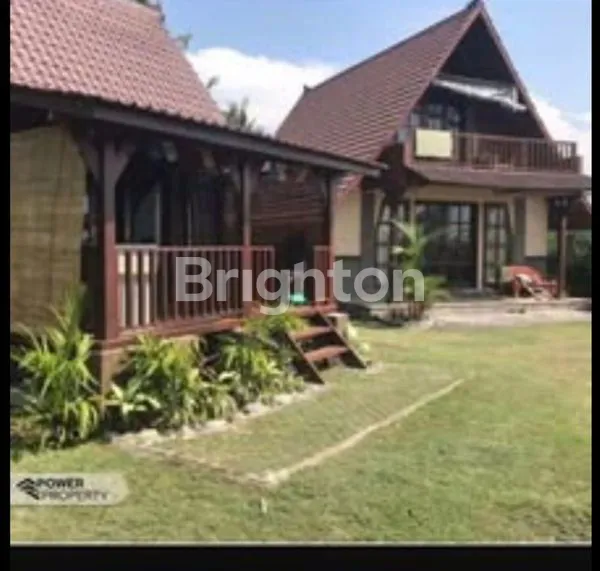 image HUNIAN PRIVAT MEWAH DI KERAMAS – VIEW SAMUDRA & HAMPARAN SAWAH AKTIF YANG DILINDUNGI (4)