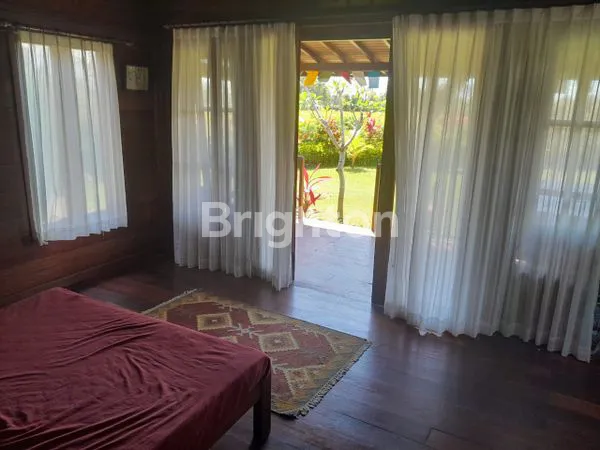 image HUNIAN PRIVAT MEWAH DI KERAMAS – VIEW SAMUDRA & HAMPARAN SAWAH AKTIF YANG DILINDUNGI (6)