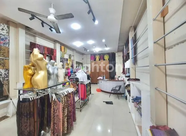 image RUKO STRATEGIS DI GAJAH MADA DENPASAR (2)