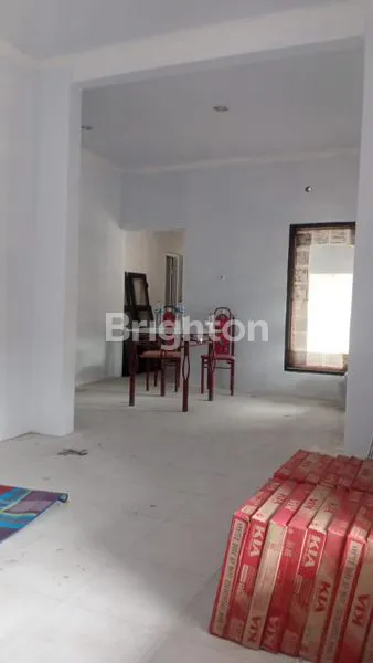 image RUMAH 2 LANTAI BARU RENOVASI LOKASI STRATEGIS 5 MENIT KE AIS INTERNASIONAL SCHOOL  DI KAWASAN P GALANG PEMOGAN DENPASAR SELATAN (4)