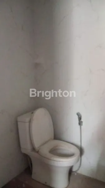 image RUMAH 2 LANTAI BARU RENOVASI LOKASI STRATEGIS 5 MENIT KE AIS INTERNASIONAL SCHOOL  DI KAWASAN P GALANG PEMOGAN DENPASAR SELATAN (7)