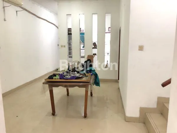 image DIJUAL RUMAH TAMAN KOTA JAKARTA BARAT – BEBAS BANJIR, AKSES 2 ARAH\N (8)