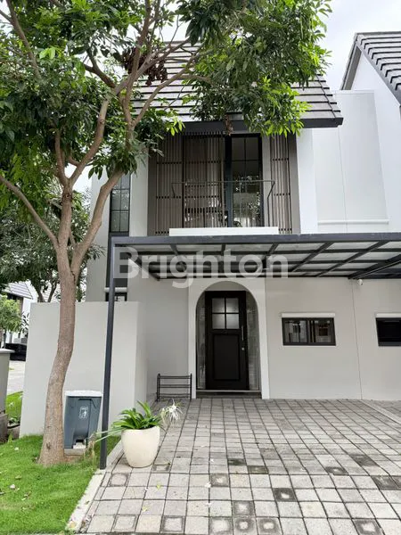 image RUMAH 2 LANTAI BARU GRESS DEKAT WIGUNA TAMAN GUNUNG ANYAR TAMBAK OSO JUANDA PONDOK TJANDRA MERR (1)