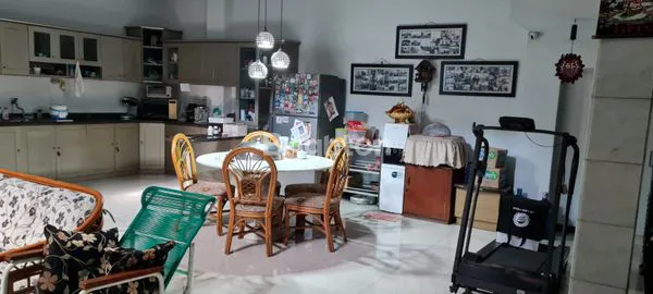 image RUMAH STRATEGIS JL ASAHAN RAYA DARMO STRUKTUR BANGUNAN BAGUS KUAT DAN TERAWAT (5)