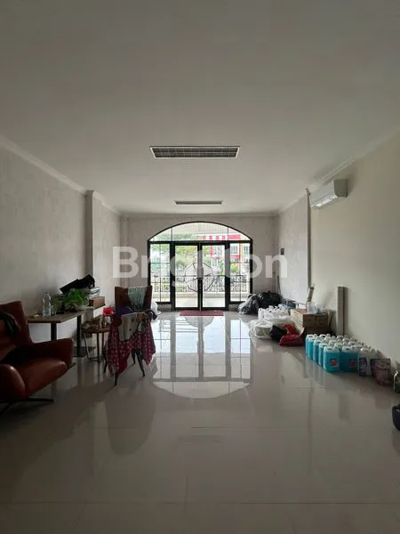 image RUKO HOOK GADING SERPONG, 5X16 HADAP UTARA, 3 LANTAI (2)