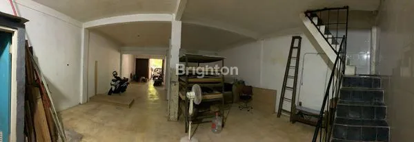 image RUMAH LUAS 120/120, COCOK UNTUK GUDANG DI KLENDER (2)