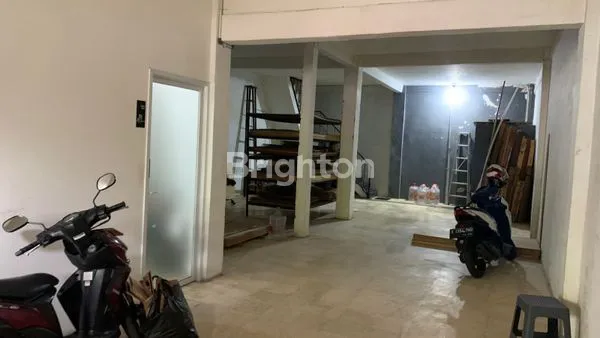 image RUMAH LUAS 120/120, COCOK UNTUK GUDANG DI KLENDER (3)