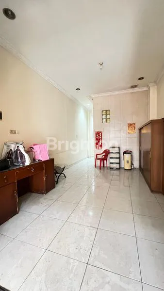 image RUMAH SEWA TIGA LANTAI DUTA MAS (5)