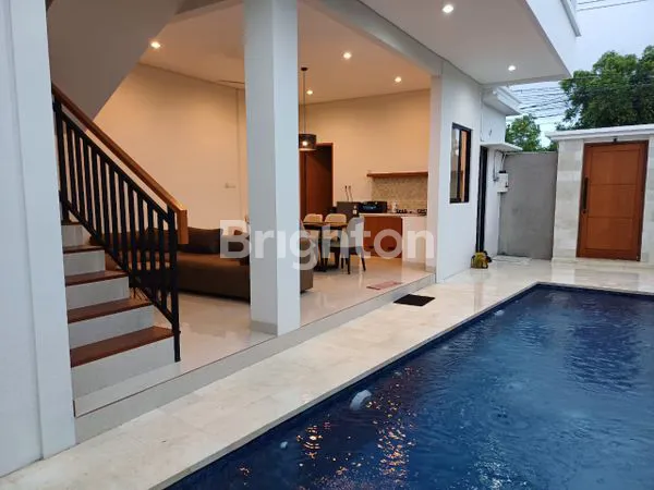 image VILLA UNGASAN SIAP HUNI DENGAN KOLAM RENANG PRIBADI (2)