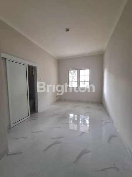 image JUAL RUMAH SIAP HUNI DI KOTA WISATA (7)
