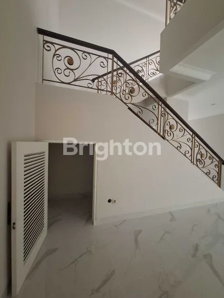 image JUAL RUMAH SIAP HUNI DI KOTA WISATA (5)