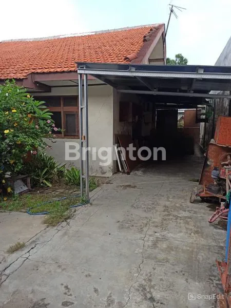 image RUMAH DI RUNGKUT ASRI BARAT – JALAN UTAMA, SHM (1)