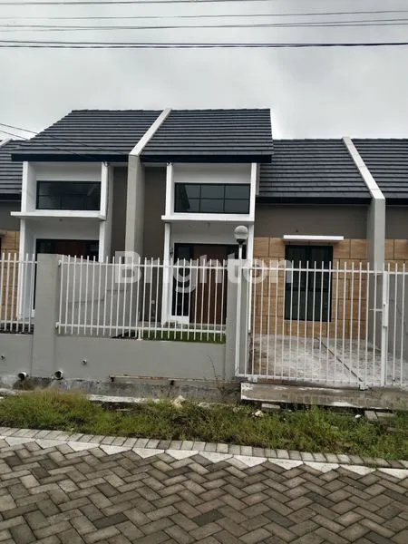 image RUMAH MEPET SURABAYA TIMUR,  CICILAN 1 JUTAAN (7)