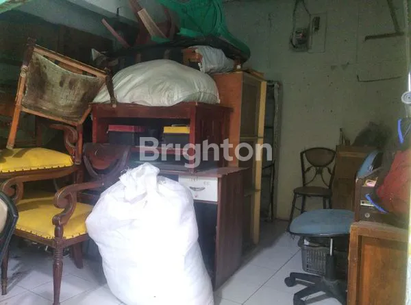 image RUMAH STRATEGIS DI PERUMAHAN TRIANA, HARGA TERJANGKAU (6)