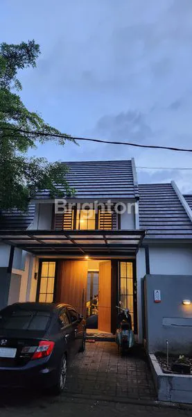 image RUMAH SIAP TINGGAL, FURNISHED & STRATEGIS DI SINGOSARI (1)