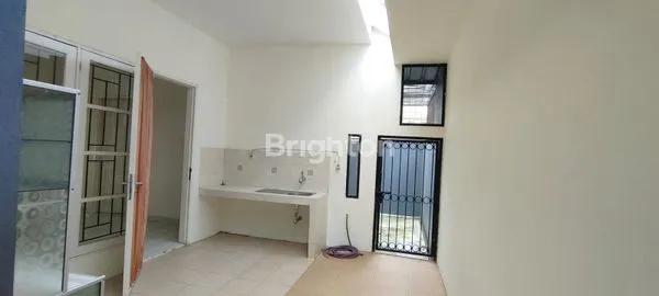 image RUMAH NYAMAN 1 LANTAI, LT 165M² DI KOTA WISATA (5)