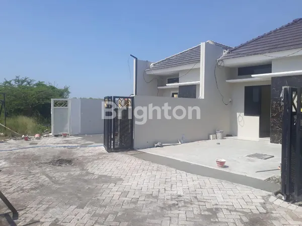 image RUMAH BARU GRESSS & SIAP HUNI RUNGKUT GUNUNG ANYAR SURABAYA NEGO TIPIS (3)