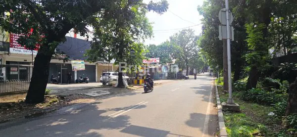 image RUKO GANDENG, STRATEGIS DI JOGLO, EX KLINIK, SIAP PAKAI (6)