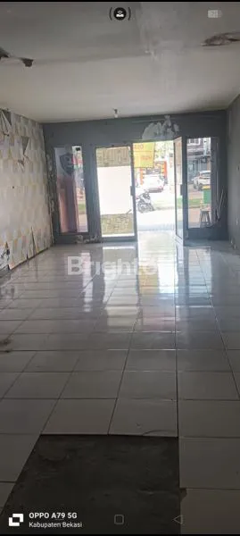 image RUKO 4X12 DI RUKO CENTRA NIAGA CIKARANG (2)