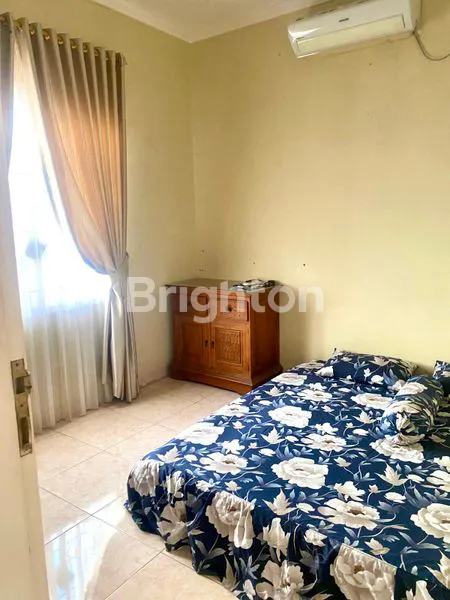 image SEWA RUMAH CANTIK DUA LANTAI (6)