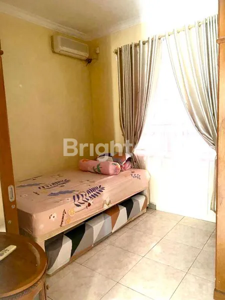 image SEWA RUMAH CANTIK DUA LANTAI (7)