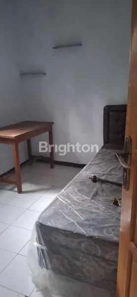 image HUNIAN NYAMAN 5 KAMAR GRIYA SHANTA MALANG (6)