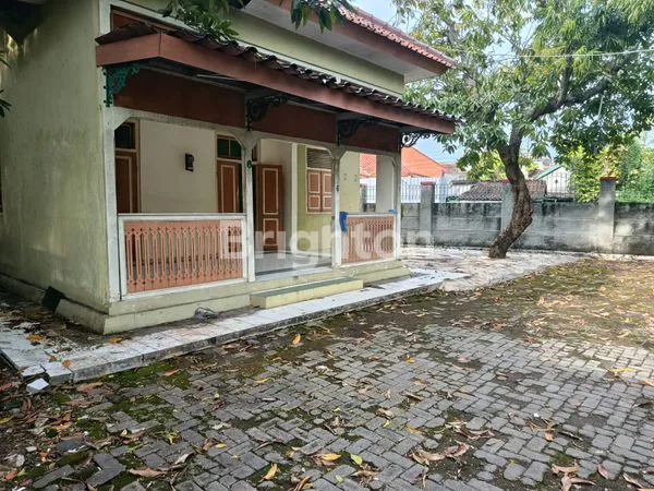 RUMAH MODEL JADUL  LUAS 495 ,JL REJOSARI ,BUGANGAN SEMARANG