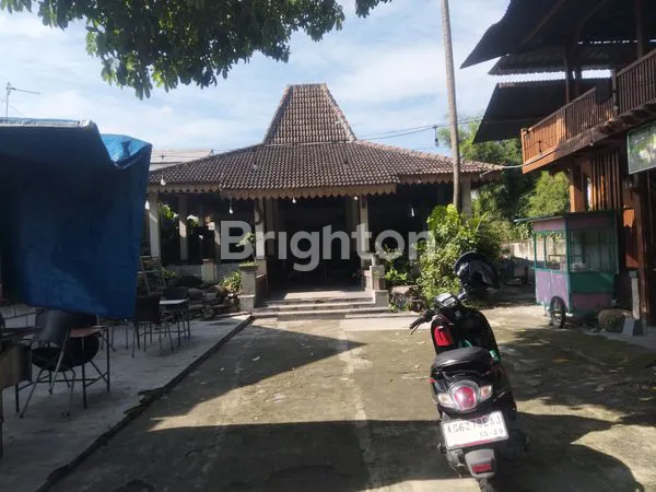 image RUMAH JOGLO PINGGIR JALAN RAYA UTAMA  SLG (1)