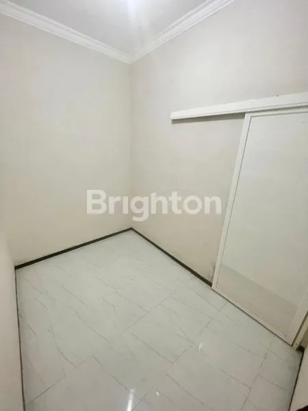 image RUMAH 2 LANTAI AREA SAWOJAJAR GANG2  (7)