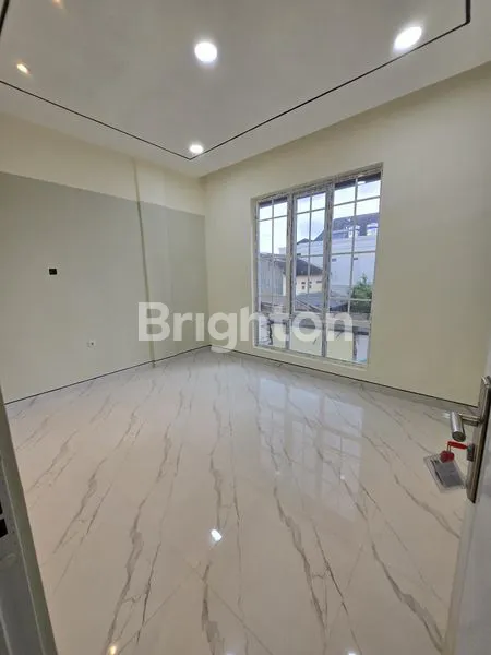 image KRAKATAU LUXE (4)