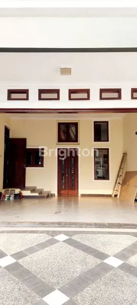 HUNIAN NYAMAN LT 545M² DI JL. LUMBA LUMBA, RAWAMANGUN