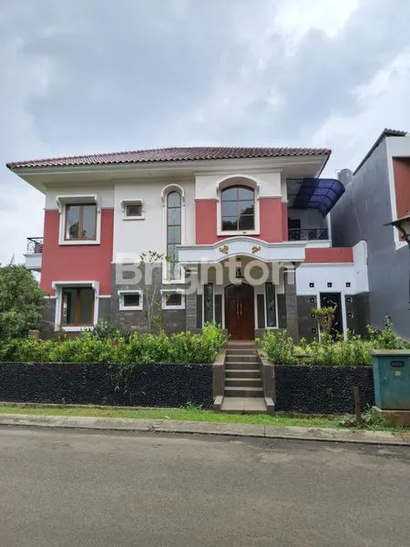 image RUMAH HOEK 2 LANTAI 5KT DI TELAGA GOLF ESPANOLA (1)