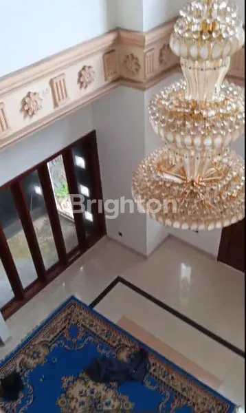 image RUMAH HOEK 2 LANTAI 5KT DI TELAGA GOLF ESPANOLA (4)