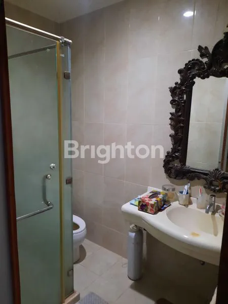 image RUMAH STRATEGIS DI JL. TENGGIRI, LT 299M² (1)