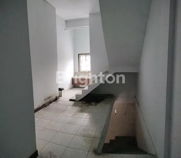 image RUKO 2 LANTAI DEKAT JALAN LILI, HARGA MENARIK (5)