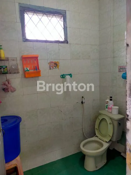 image RUMAH 3 LANTAI DI JELAMBAR, 4 KT & STRATEGIS (6)